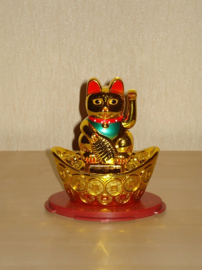 chat porte-bonheur en or chat porte-bonheur chat agitant sens porte-bonheur