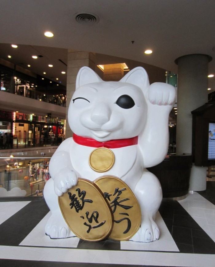 un chat accueillant chat porte-bonheur chinois porte-bonheur chat ondulant