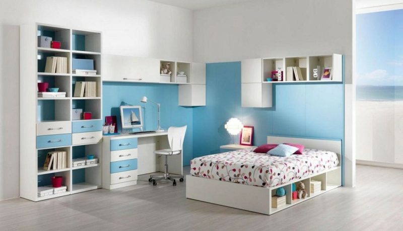 Camere per adolescenti design bianco blu elegante Ragazze adolescenti che sistemano la stanza delle ragazze bianche e blu
